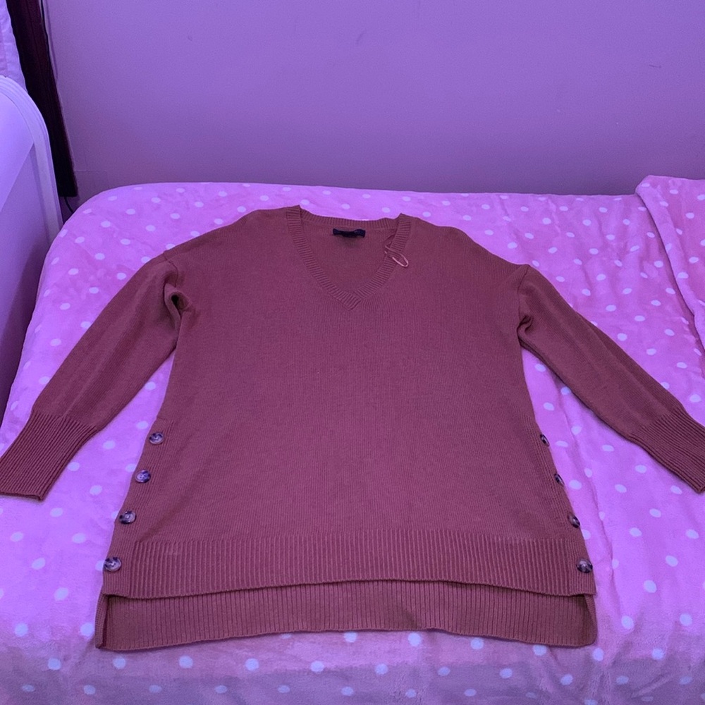 Tahari Knitted Sweater